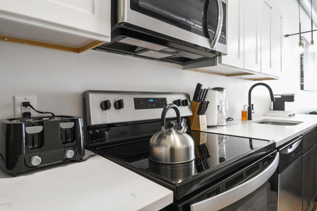 Luxury Apartments - Newark Int Airport - Evonify Stays Elizabeth Exterior photo